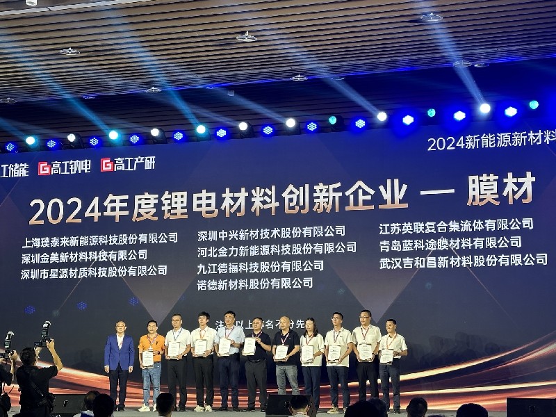 浴室人妻的情欲HD三级国产